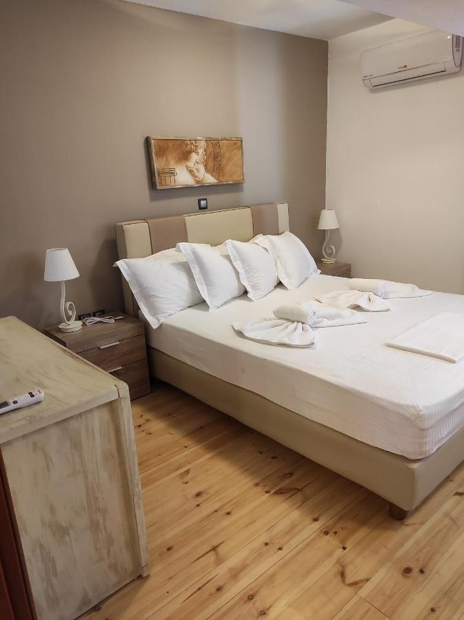 Astradeni Luxury Apartments Kratir Skála エクステリア 写真